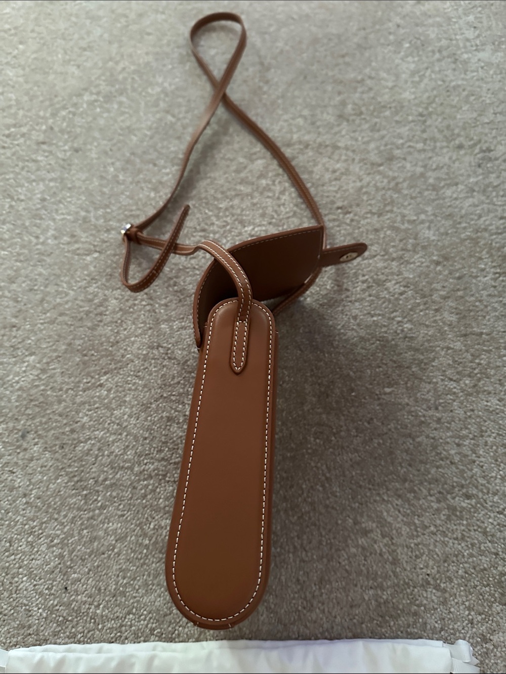 Cafuné Brown Leather Crossbody Phone Bag - Picture 3 of 4
